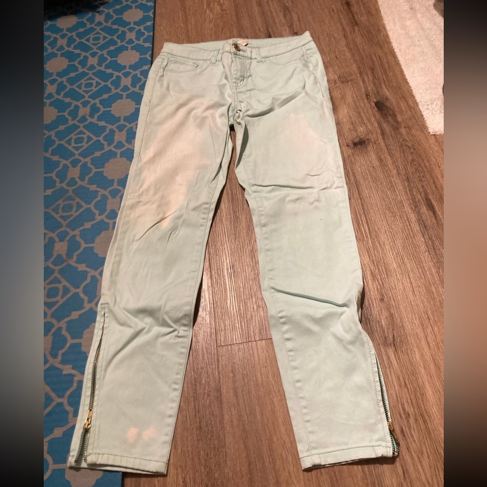 jeans